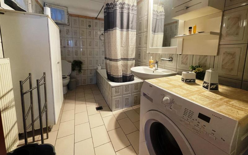 Evagelia’s Apartment (4)